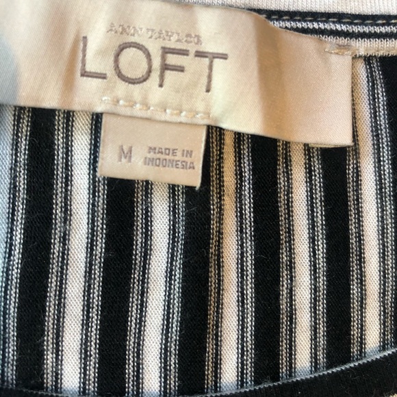 🌼 LOFT Top - Picture 7 of 10